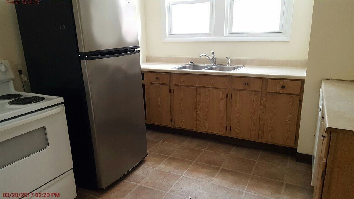 131 Mohawk Ave - Photo 6 of 7
