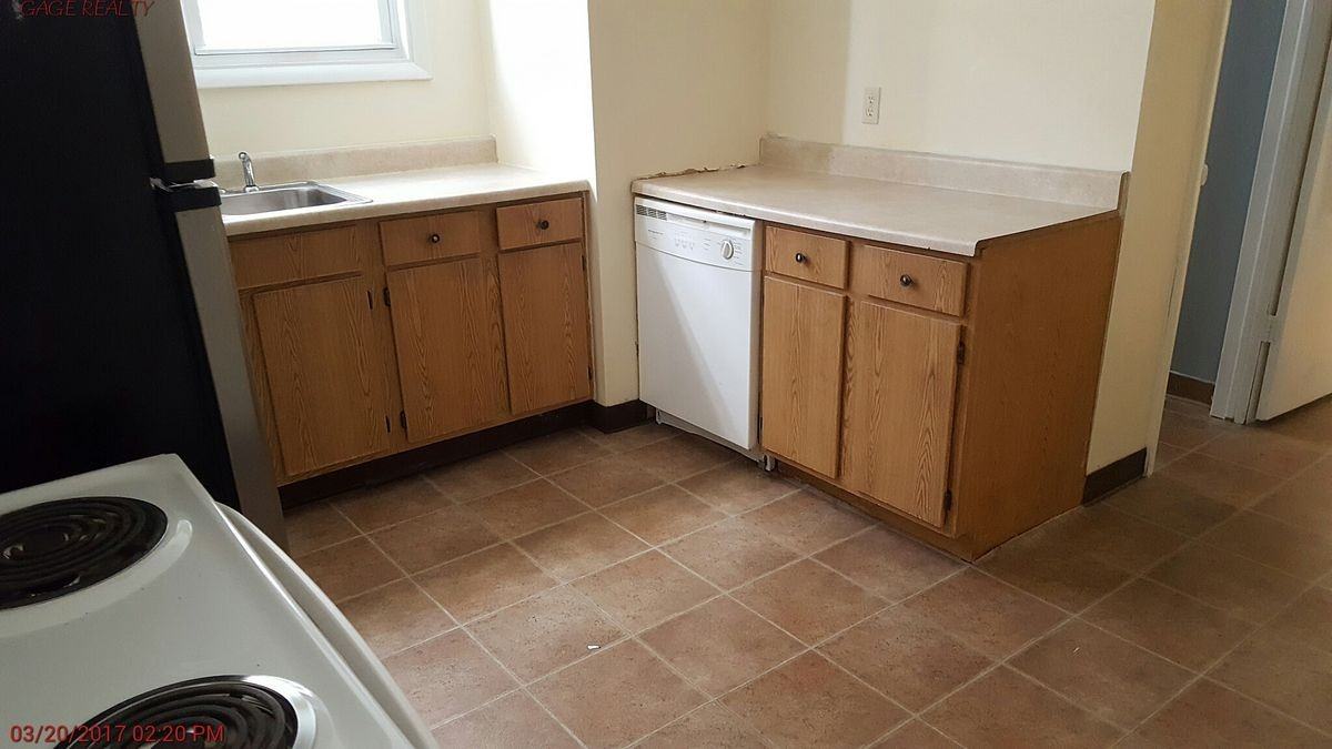 131 Mohawk Ave - Photo 7 of 7
