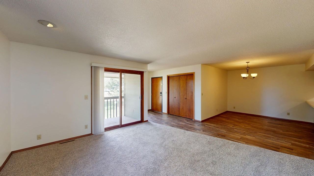 Doral Apartments - Photo 6 of 16