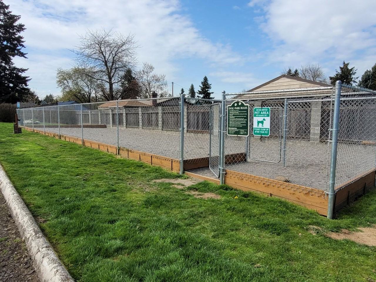 Edgemont Apartments - Photo 7 of 18