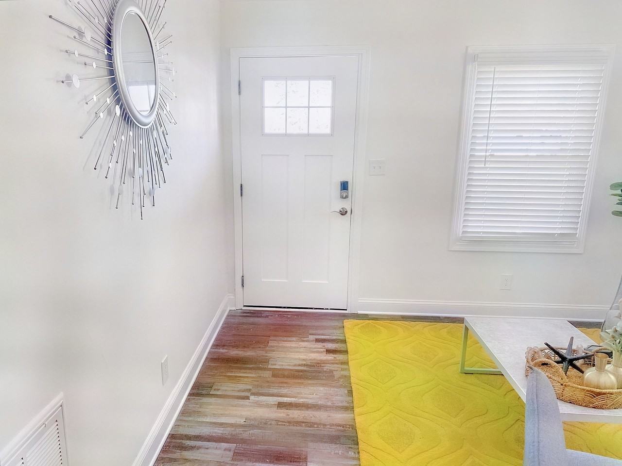 The Flats At 2200 - Photo 3 of 50