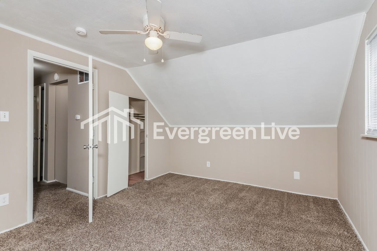 7650 Damascus Dr - Photo 7 of 14