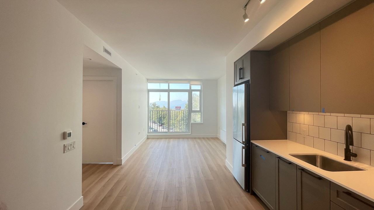 8750 University Crescent #4F - Photo 2 of 14
