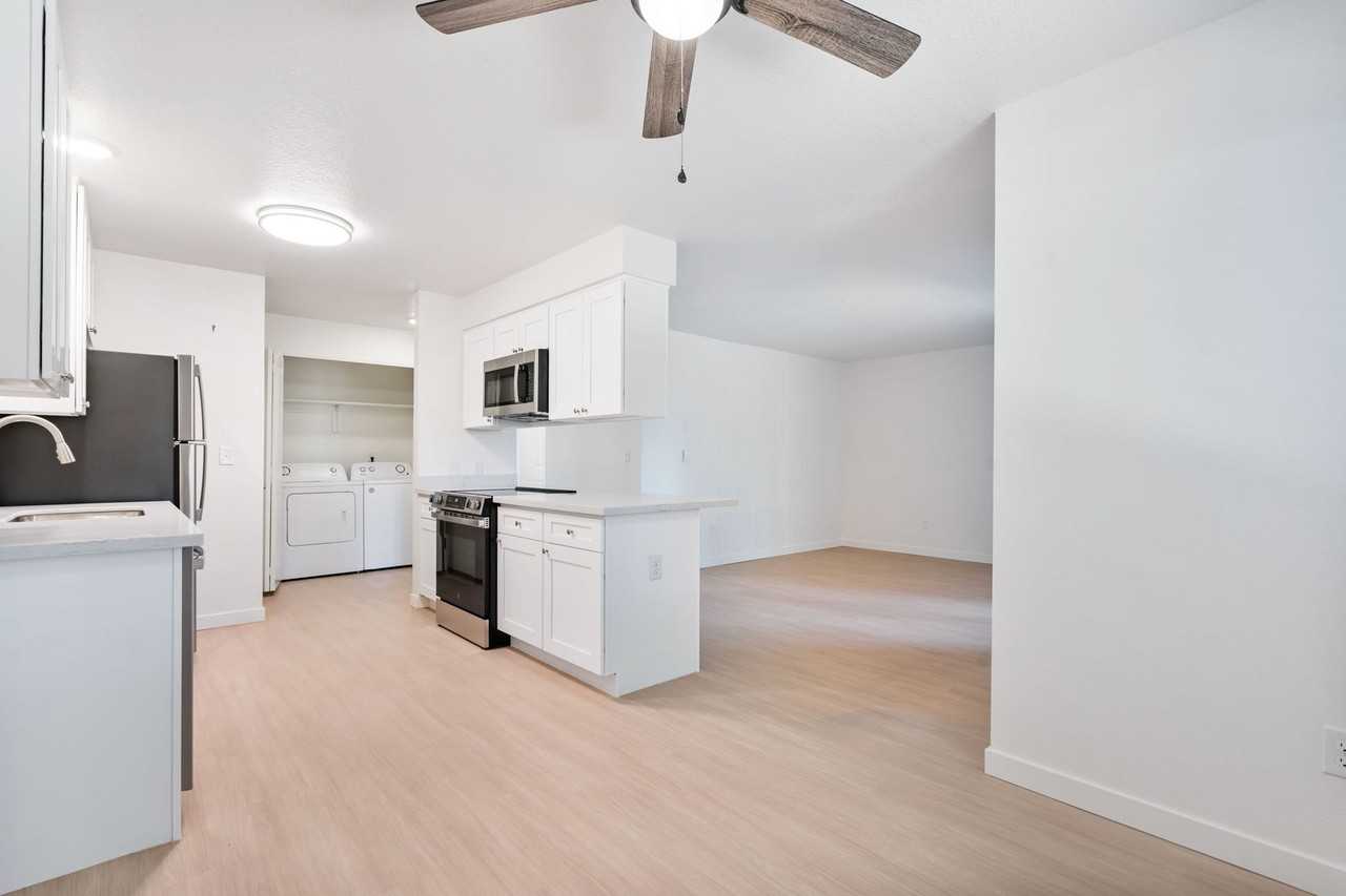 Willow Park - Photo 7 of 50