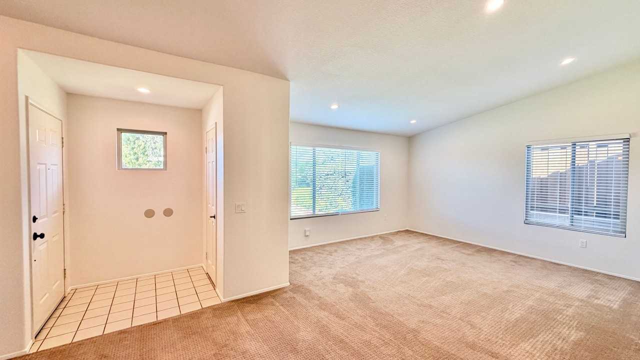 730 Morro Rd - Photo 6 of 43