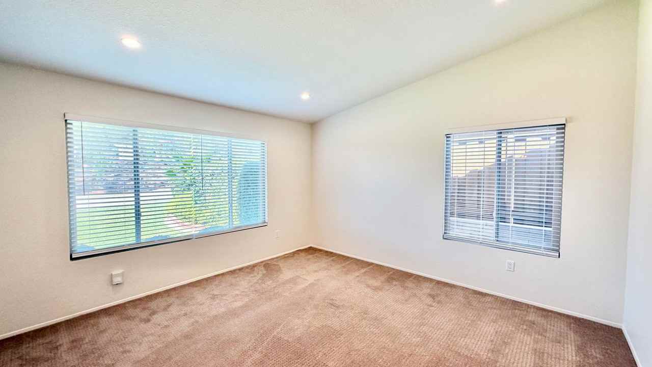730 Morro Rd - Photo 7 of 43