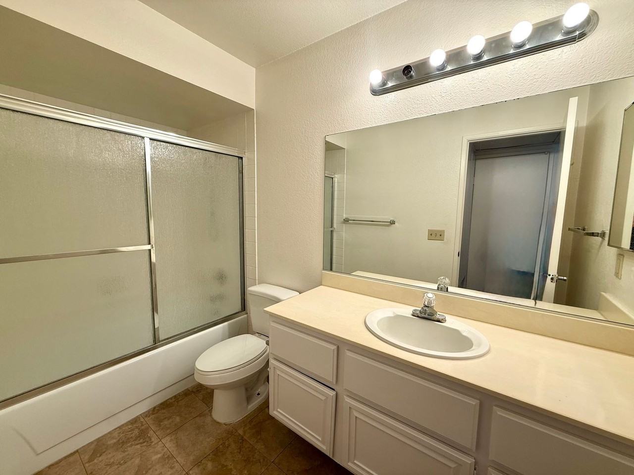 5727 Adobe Falls Rd Unit D - Photo 5 of 13
