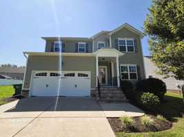 featured image of 2913 Seven Kings Ct