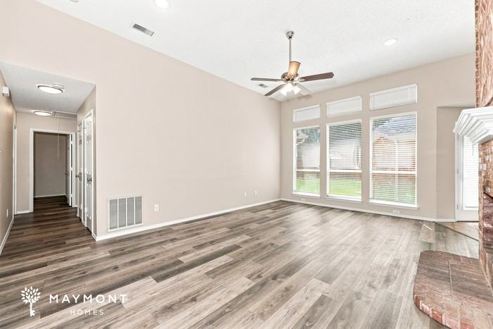 2317 Homestead Dr - Photo 6 of 18