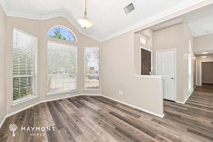 2317 Homestead Dr - Photo 7 of 18