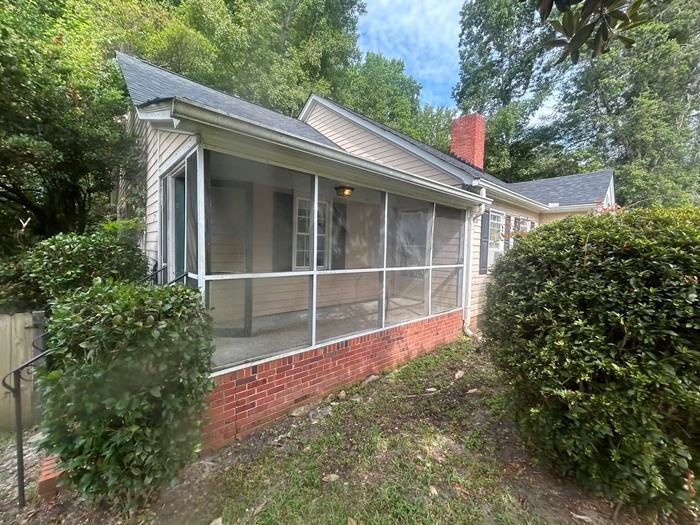 1717 Kennedy Dr #A - Photo 3 of 20