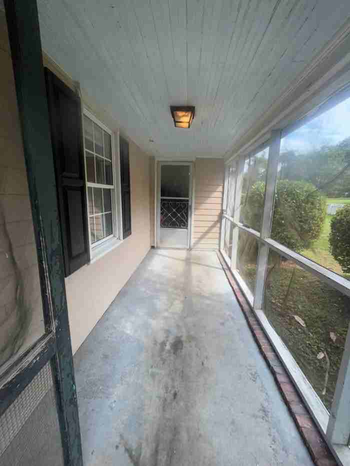 1717 Kennedy Dr #A - Photo 4 of 20