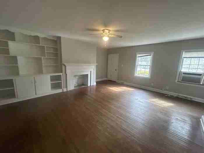 1717 Kennedy Dr #A - Photo 5 of 20