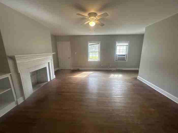 1717 Kennedy Dr #A - Photo 6 of 20