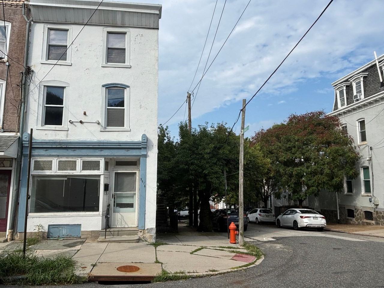3916 Terrace St - Photo 2 of 27