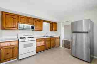 4996-4998 Northtowne Blvd - Photo 1 of 1