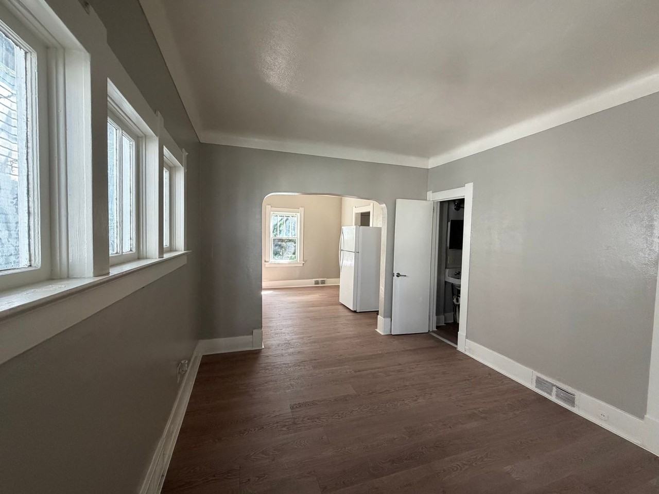 1705 Marlow Rd - Photo 2 of 11