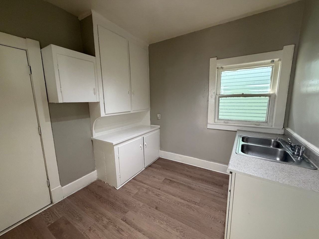 1705 Marlow Rd - Photo 6 of 11
