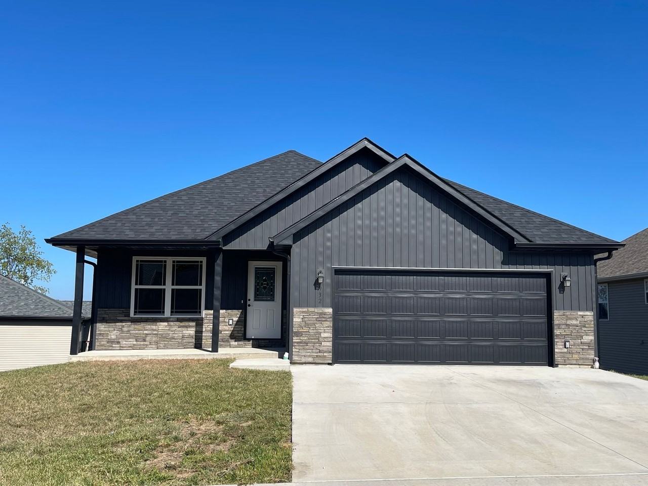 932 Cottage Hill Way - Photo 3 of 50