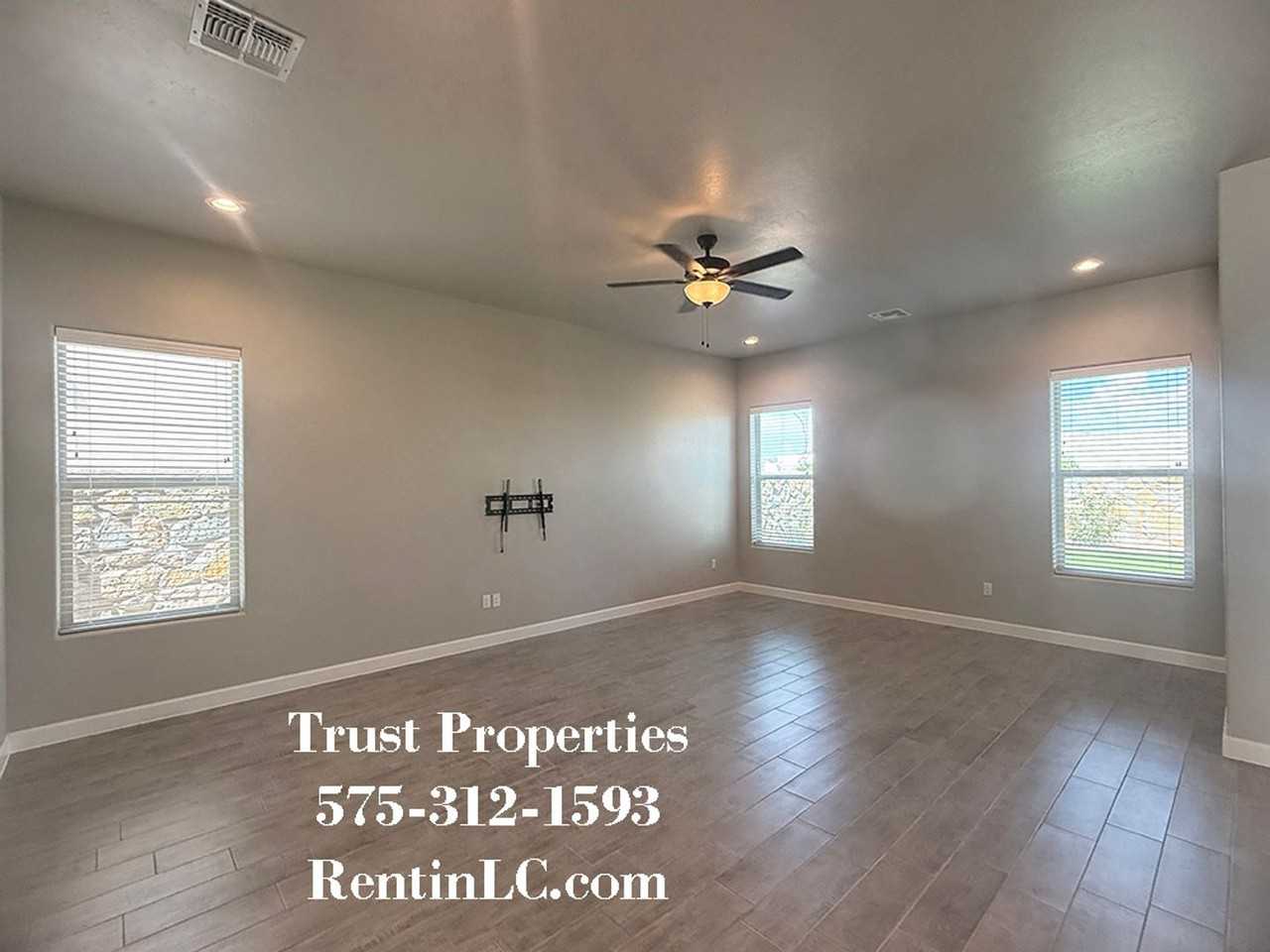 6516 Blackbird Rd - Photo 3 of 11
