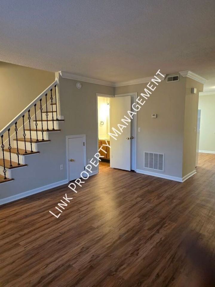 5364 Haisten Ct - Photo 2 of 50