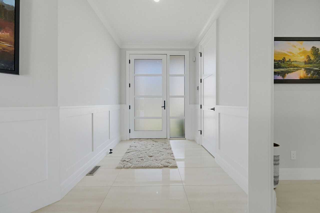 102 Malibou Rd Sw - Photo 3 of 31