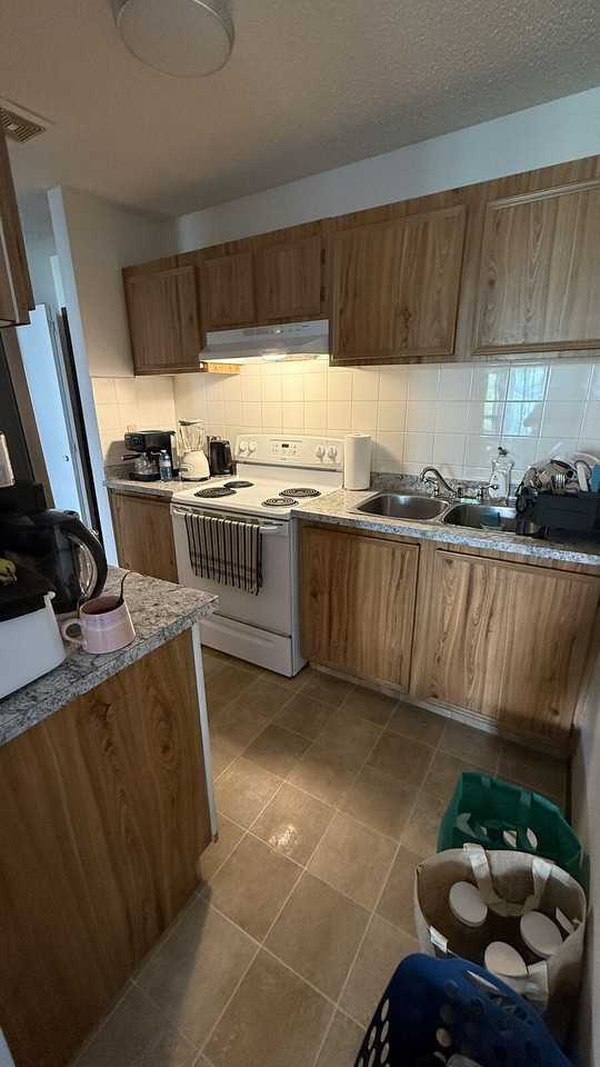 508 - 508 5 St Ne - Photo 4 of 10