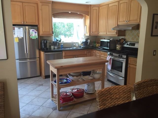 1186 Avoca Ave #NA - Photo 2 of 5