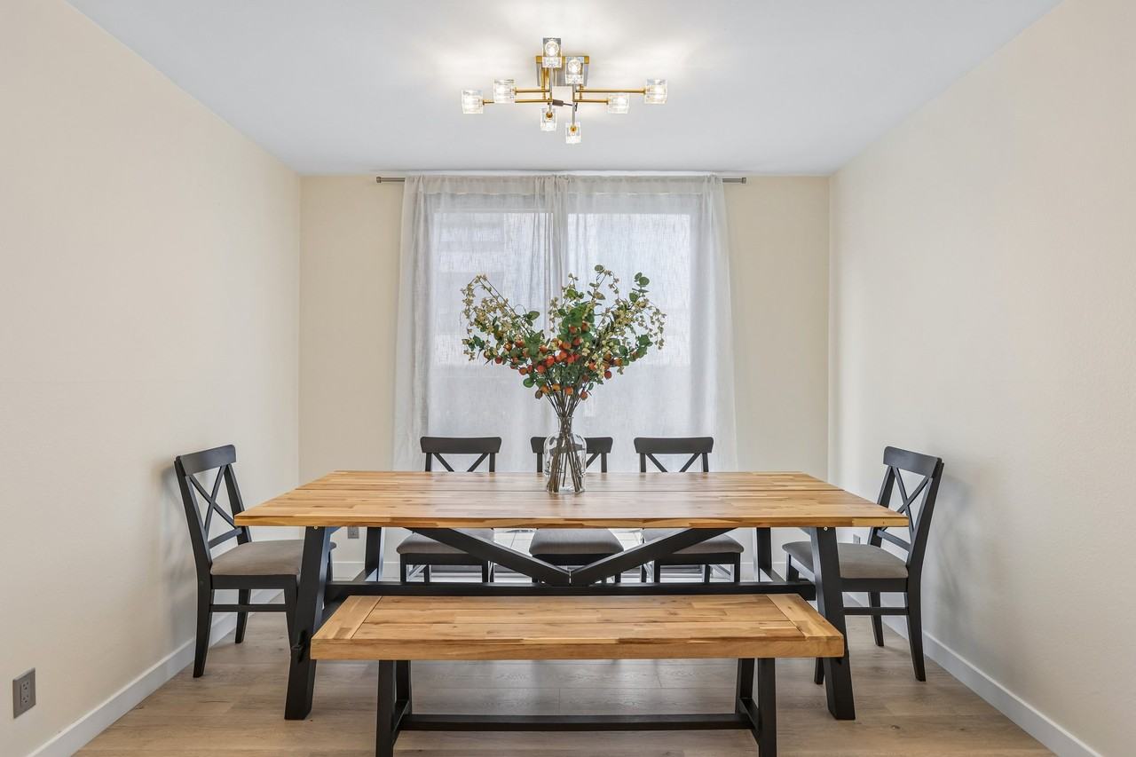 8105 Redlands St #107 - Photo 3 of 16