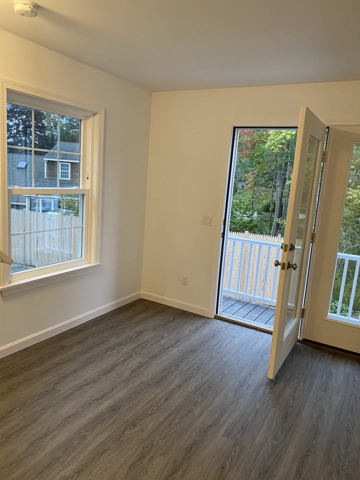 16 Village Way #16 - Photo 3 of 24