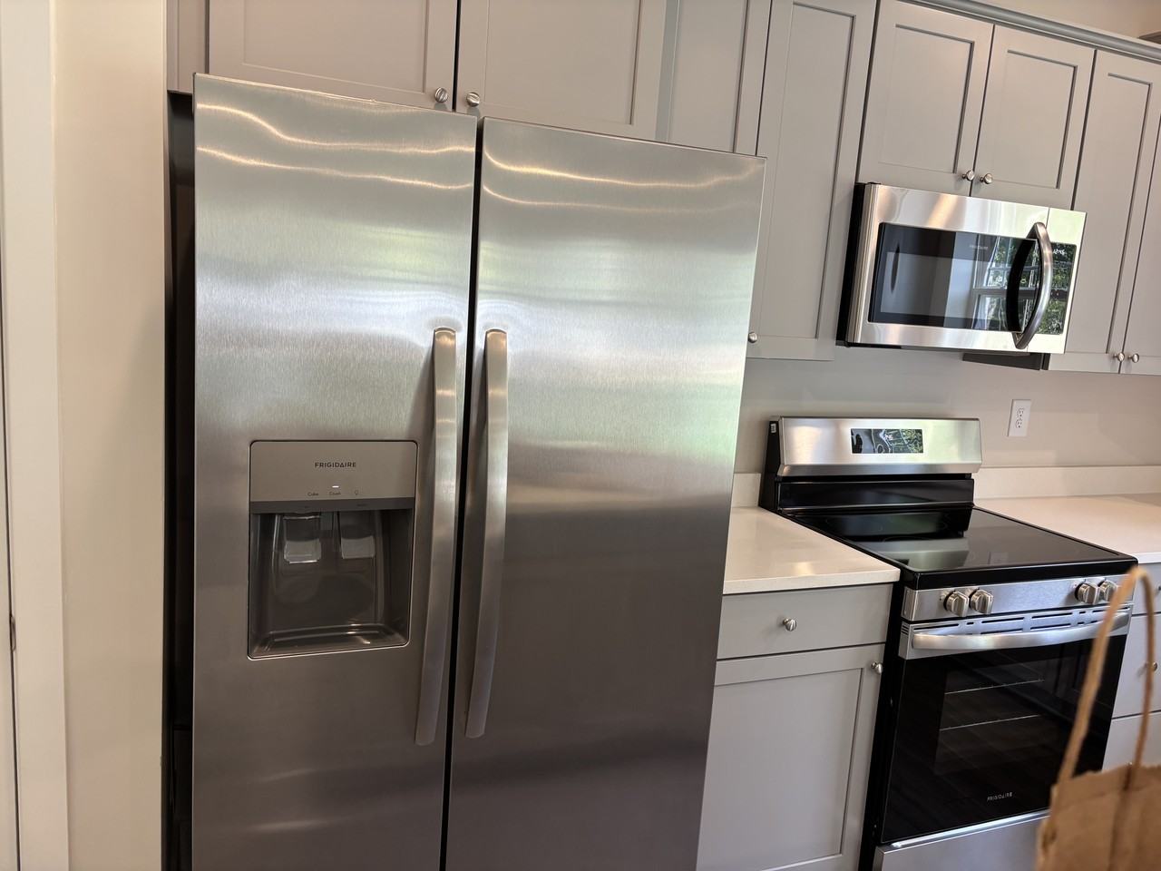 5354 Newport Cir #NA - Photo 6 of 16
