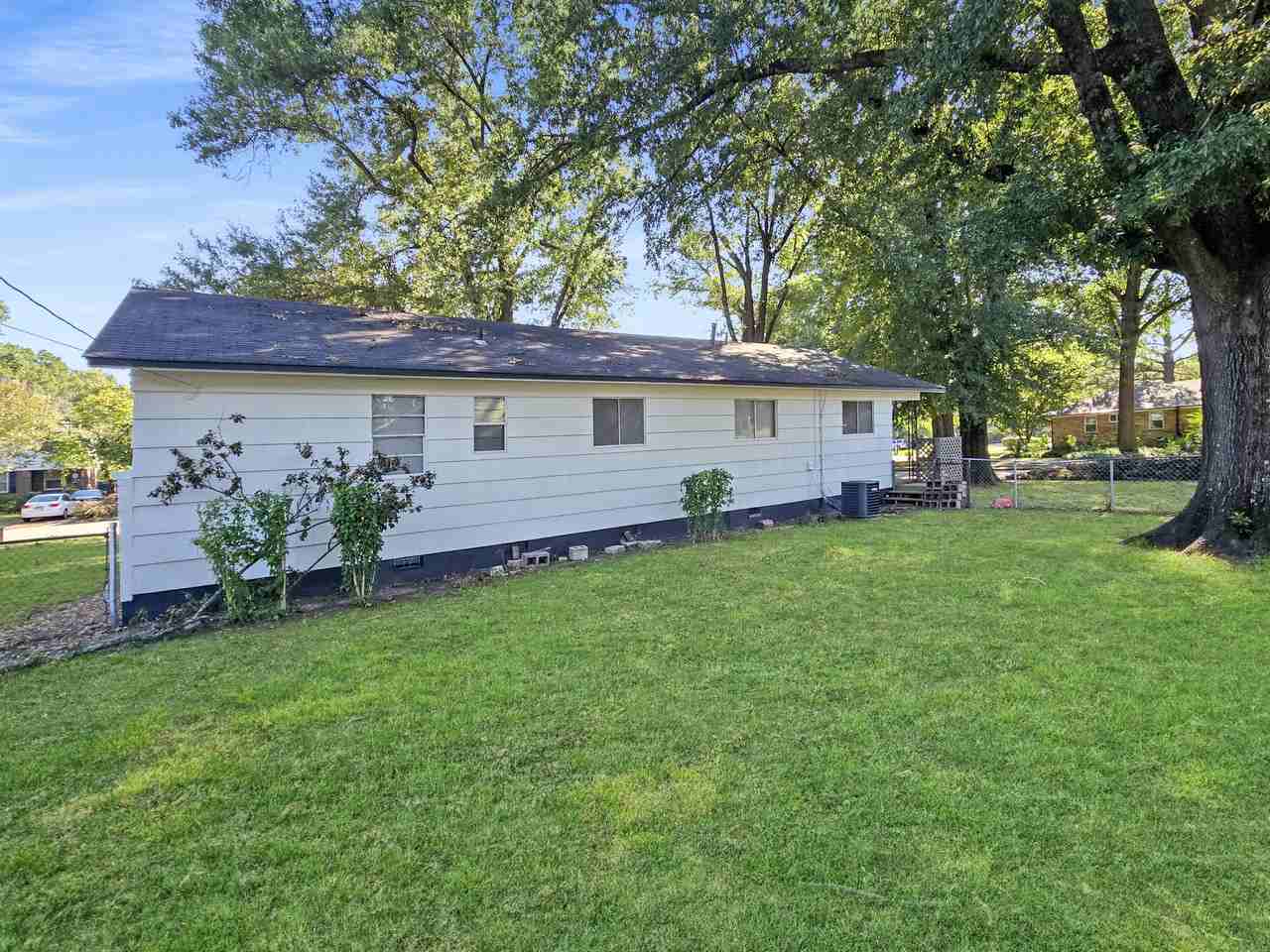 4956 Helene Rd #NA - Photo 3 of 13