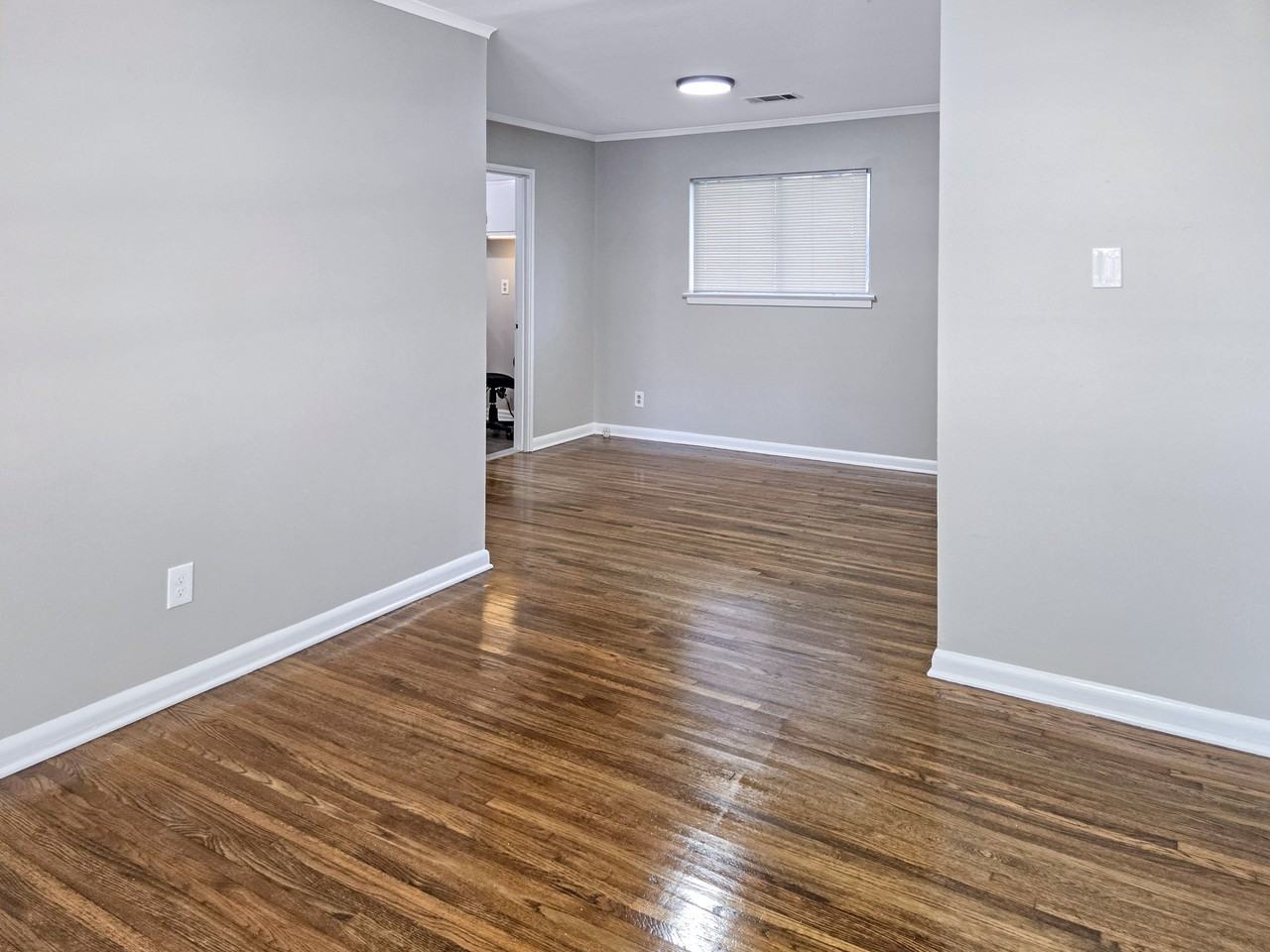 4956 Helene Rd #NA - Photo 4 of 13