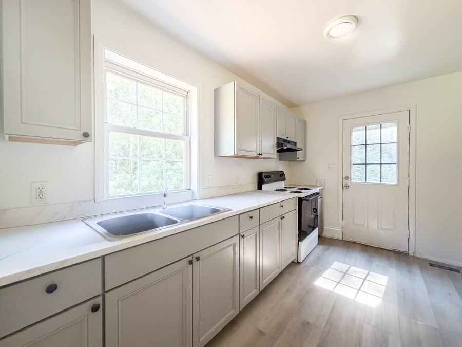 249 Doggett Ln #NA - Photo 4 of 11