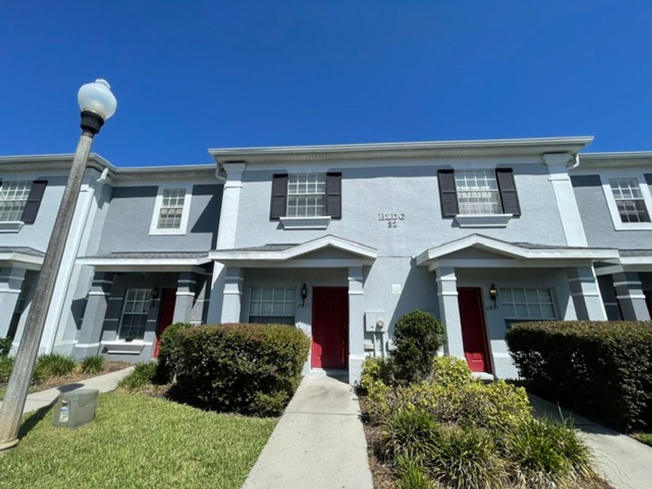 10817 Savannah Wood Dr - Photo 2 of 19
