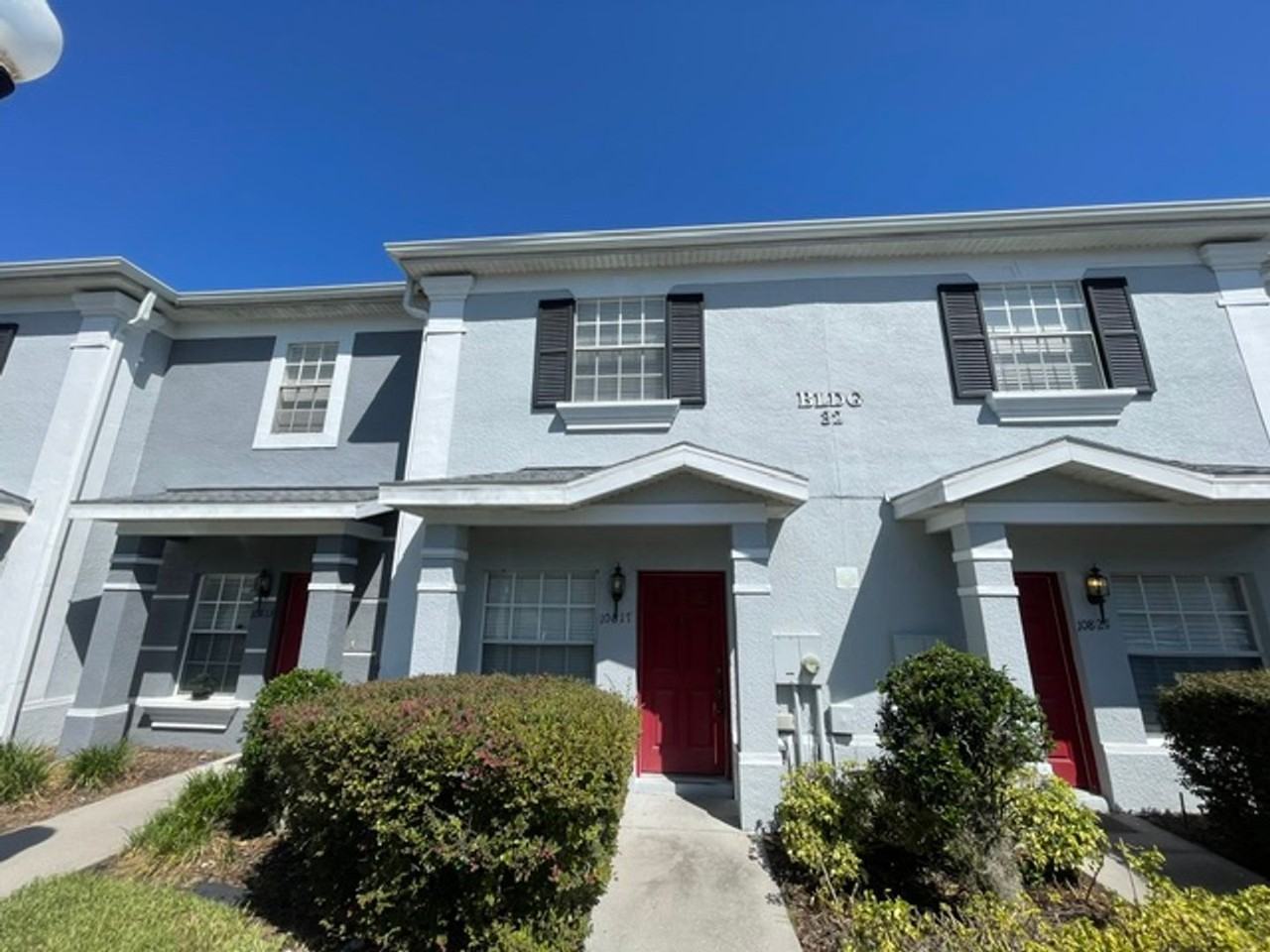 10817 Savannah Wood Dr - Photo 4 of 19