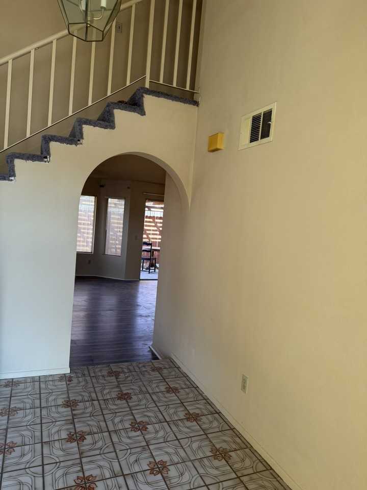 12021 Heritage Dr #B - Photo 2 of 14