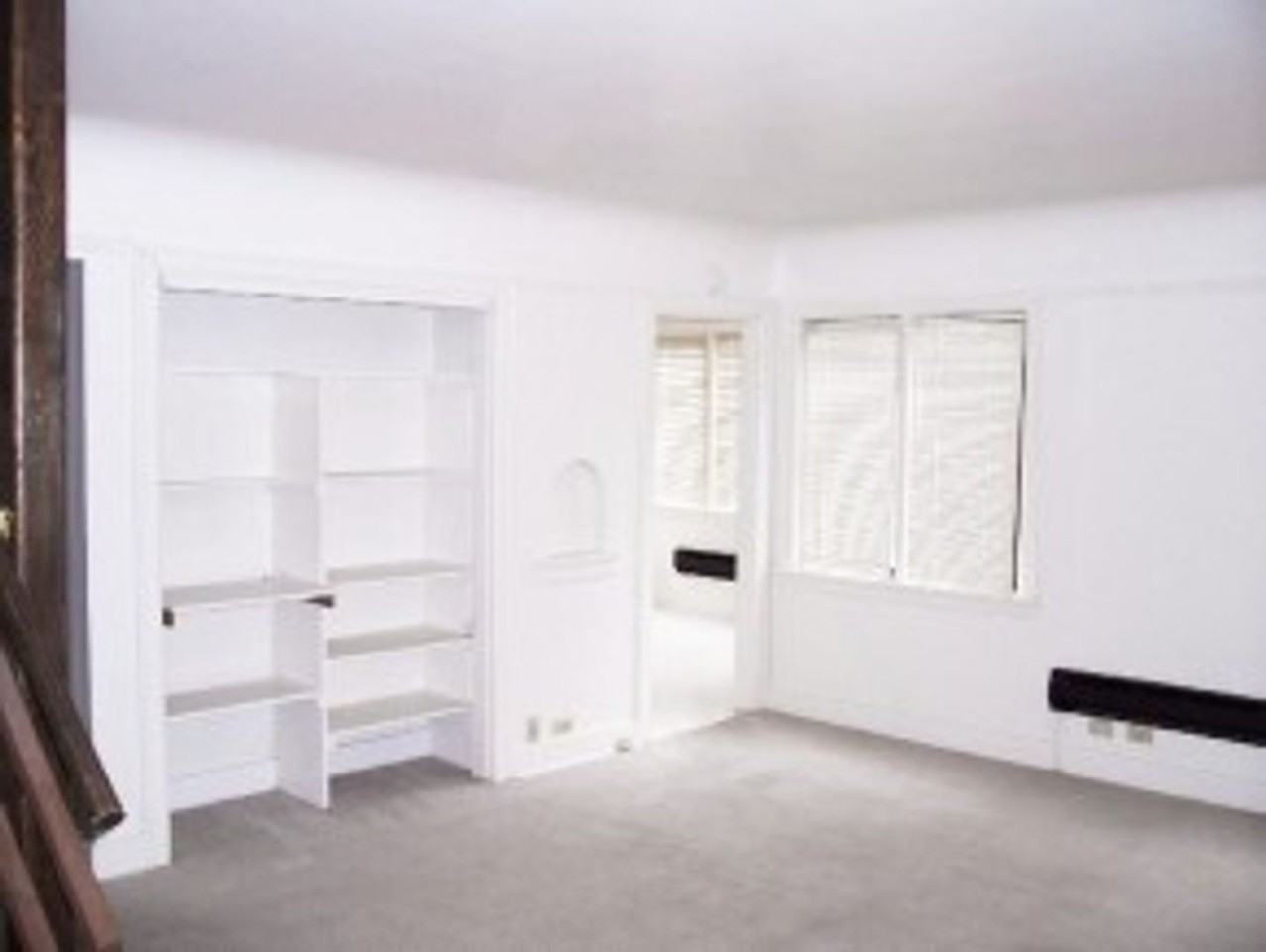 5212 Ravenna Ave Ne - Photo 6 of 15
