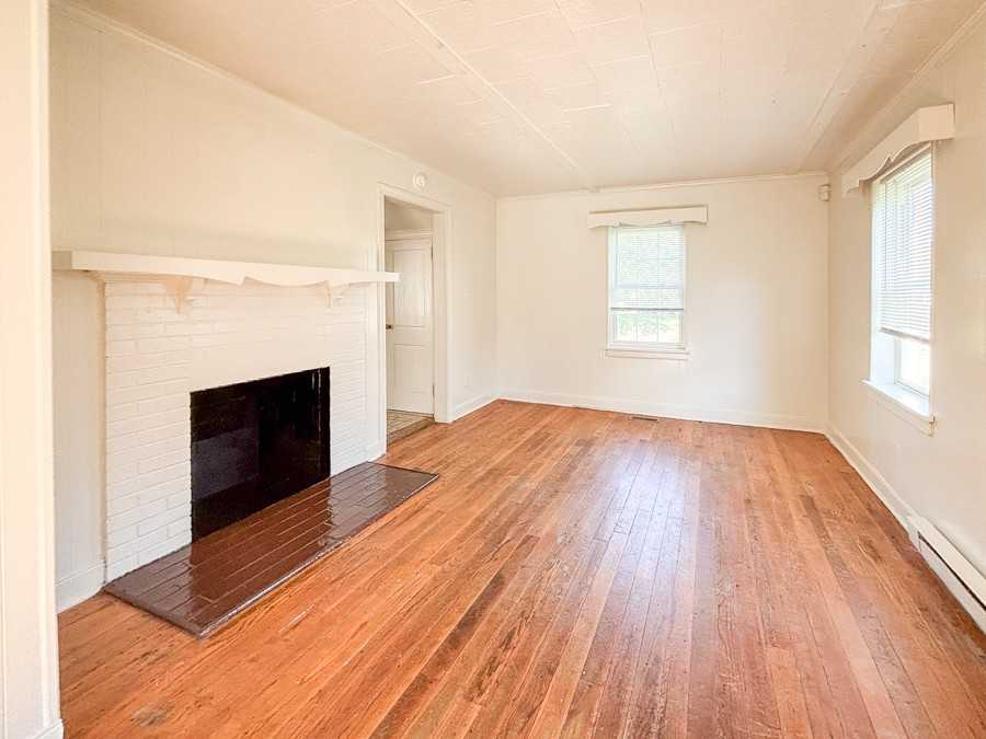3415 Danbury Rd #NA - Photo 3 of 15