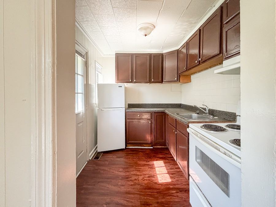 3415 Danbury Rd #NA - Photo 6 of 15