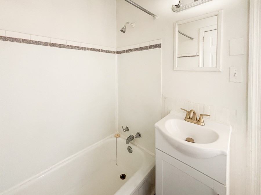 3415 Danbury Rd #NA - Photo 7 of 15