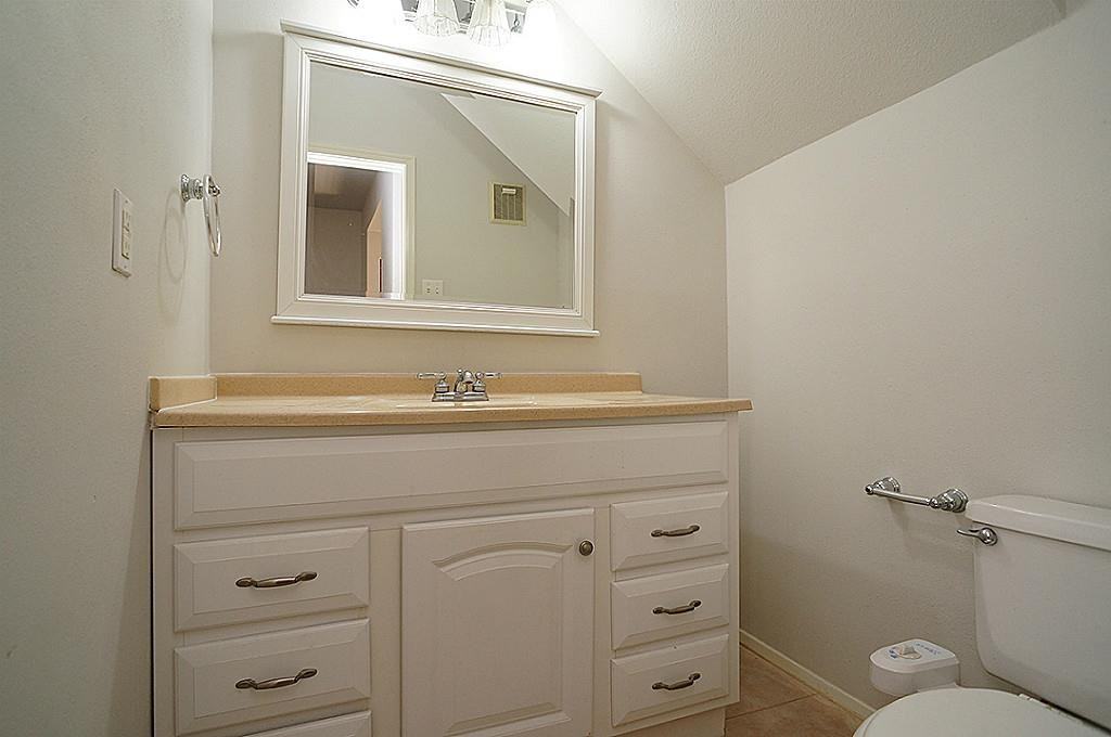 7659 Cambridge St #NA - Photo 7 of 18