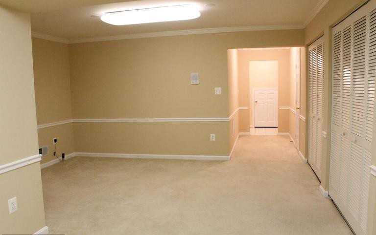 402 Silverbell Ter Ne #1 - Photo 4 of 14