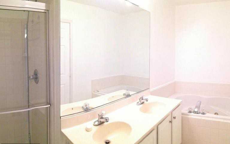 402 Silverbell Ter Ne #1 - Photo 6 of 14