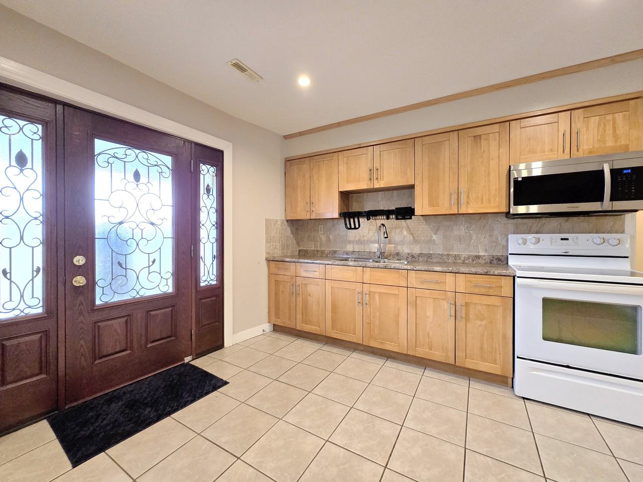 700 Ioco Road - Photo 5 of 12
