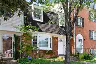 1023 Thomas Jefferson Pl - Photo 1 of 1