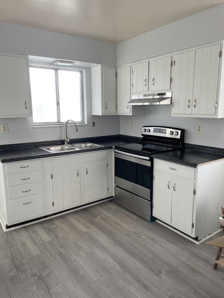 112 Ellen Ln #107 - Photo 2 of 7