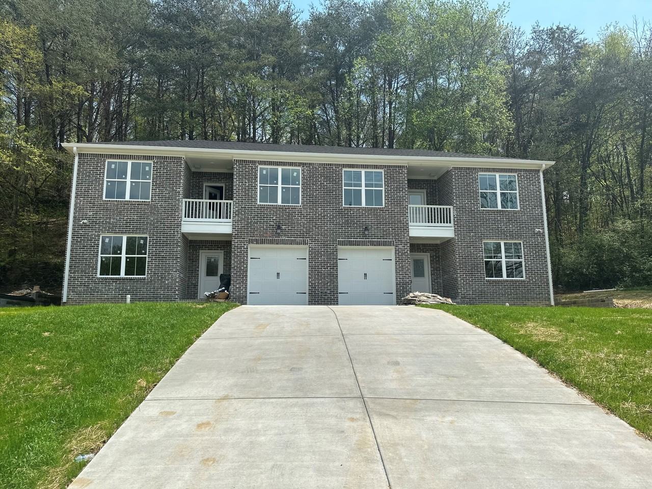 5214 Donlyn Ln #B