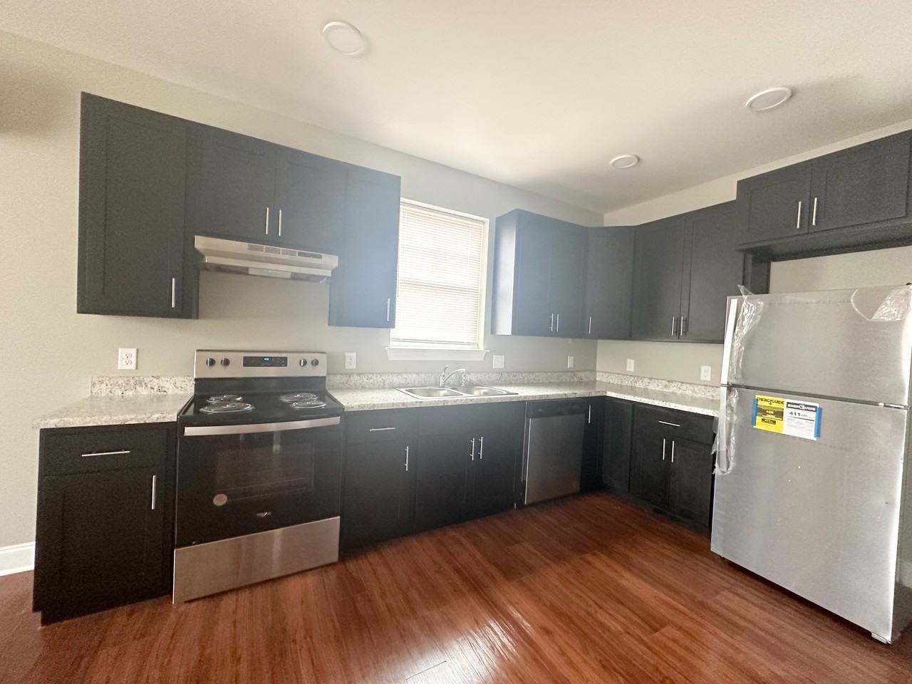 5214 Donlyn Ln #B - Photo 2 of 10