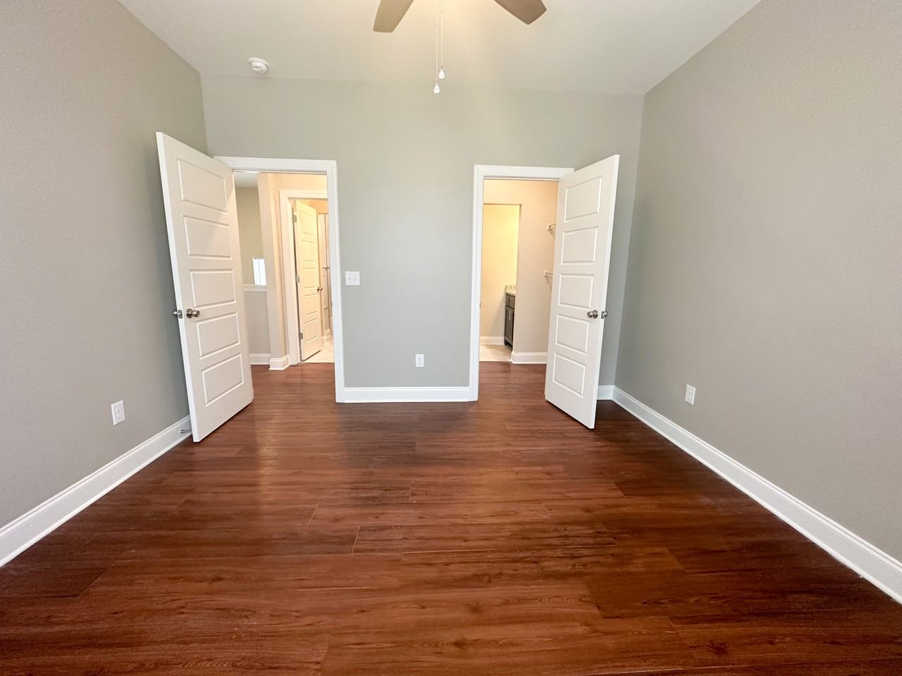 5214 Donlyn Ln #B - Photo 6 of 10